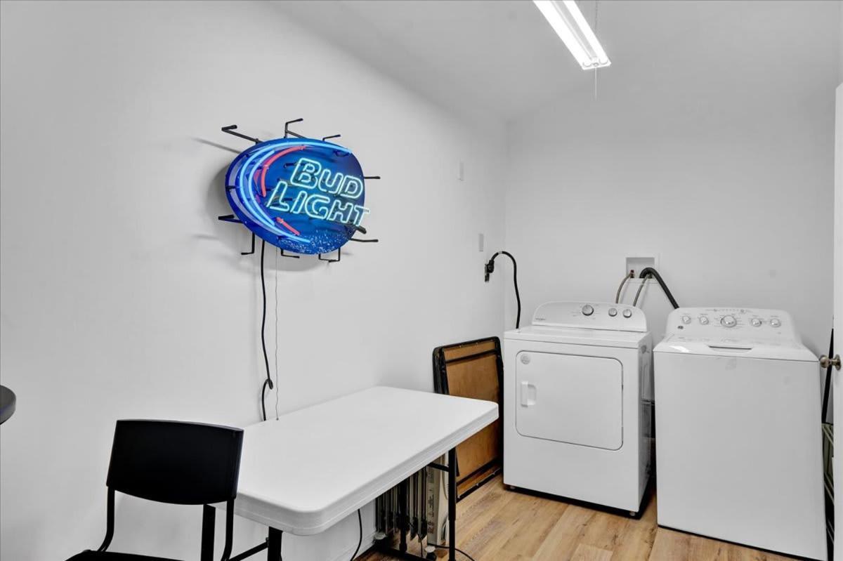 Casa de férias Heart Of Pocono Mtn 3bd 2ba Gameroom Pocono Raceway *
