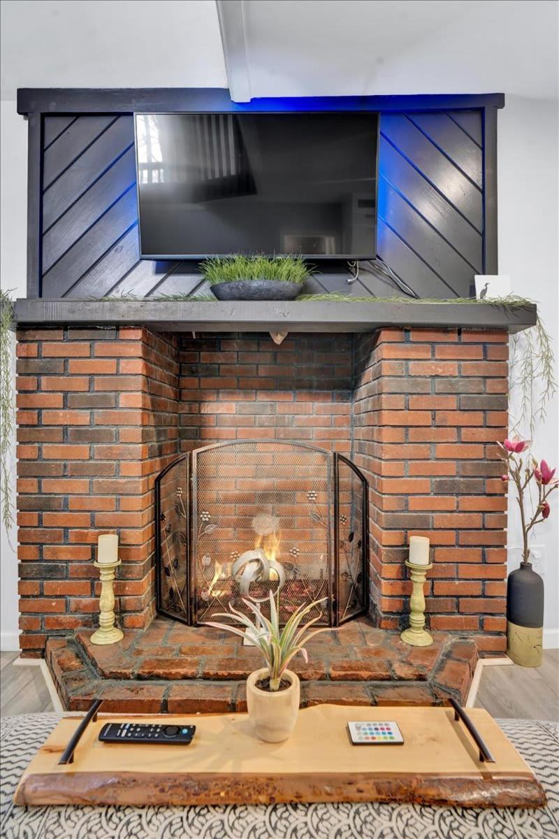Heart Of Pocono Mtn 3bd 2ba Gameroom Pocono Raceway Casa de férias